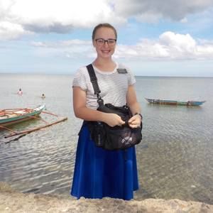 Meet your Posher, Caitlyn